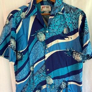 Vintage Malihini Hawaiian Shirt Pineapple Design L